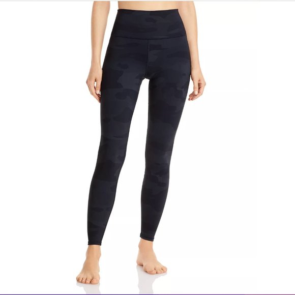 ALO Yoga Pants - Alo Yoga High Waist Vapor Legging Black Camouflage XS NWT